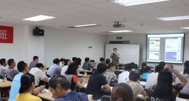 李方玉老師上課照片